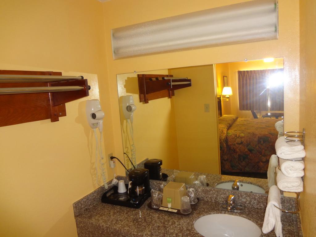 Antlers Inn Goliad Phòng bức ảnh