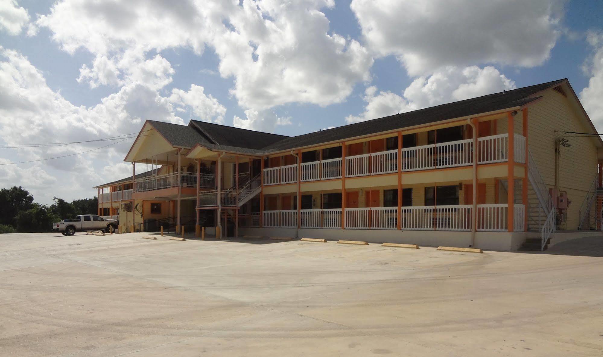 Antlers Inn Goliad Ngoại thất bức ảnh